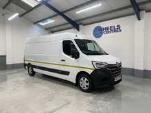Renault Master 2.3 dCi 35 Business+ Panel Van 4dr Diesel Manual FWD LWB Medium Roof Euro 6 (135 ps) - U1876