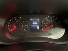 Renault Master 2.3 dCi 35 Business+ Panel Van 4dr Diesel Manual FWD LWB Medium Roof Euro 6 (135 ps) - U1876