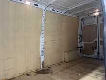 Renault Master 2.3 dCi 35 Business+ Panel Van 4dr Diesel Manual FWD LWB Medium Roof Euro 6 (135 ps) - U1876