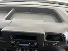 Renault Master 2.3 dCi 35 Business+ Panel Van 4dr Diesel Manual FWD MWB Medium Roof Euro 6 (135 ps) - U1881