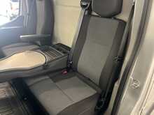 Renault Master 2.3 dCi 35 Business+ Panel Van 4dr Diesel Manual FWD MWB Medium Roof Euro 6 (135 ps) - U1881