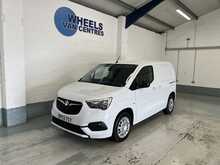Vauxhall Combo 1.5 Turbo D 2300 Pro Panel Van 5dr Diesel Manual L1 H1 Euro 6 (s/s) (100 ps) - U1884
