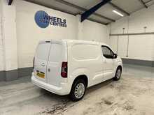 Vauxhall Combo 1.5 Turbo D 2300 Pro Panel Van 5dr Diesel Manual L1 H1 Euro 6 (s/s) (100 ps) - U1884