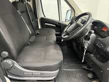 Citroen Relay 2.2 BlueHDi 35 Enterprise Panel Van 5dr Diesel Manual L3 High Roof Euro 6 (s/s) (140 ps) - U1889