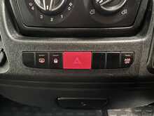 Citroen Relay 2.2 BlueHDi 35 Enterprise Panel Van 5dr Diesel Manual L3 High Roof Euro 6 (s/s) (140 ps) - U1889