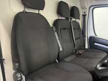 Citroen Relay 2.2 BlueHDi 35 Enterprise Panel Van 5dr Diesel Manual L3 High Roof Euro 6 (s/s) (140 ps) - U1889
