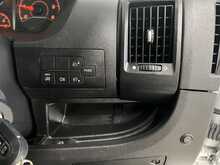 Citroen Relay 2.2 BlueHDi 35 Enterprise Panel Van 5dr Diesel Manual L3 High Roof Euro 6 (s/s) (140 ps) - U1889
