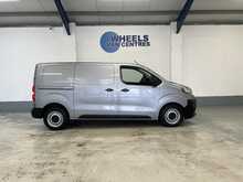 Peugeot Expert 1.5 BlueHDi 1000 Professional Premium + Standard Panel Van 6dr Diesel Manual MWB Euro 6 (s/s) (100 - U1912