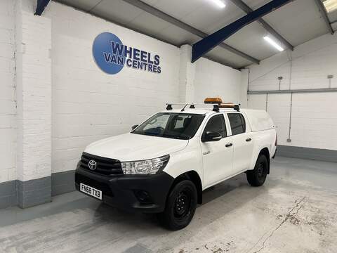 Toyota Hilux 1.9 TD Utility Diff Lock Pickup Double Cab 4dr Diesel Manual 4WD Euro 6 (s/s) (164 ps)