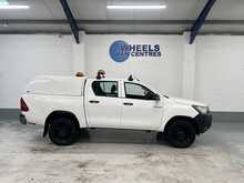 Toyota Hilux 2.4 D-4D Active Pickup Double Cab 4dr Diesel Manual 4WD Euro 6 (3.5t) (150 ps) - U1913