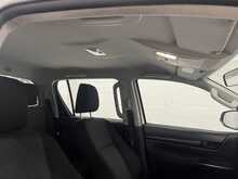 Toyota Hilux 2.4 D-4D Active Pickup Double Cab 4dr Diesel Manual 4WD Euro 6 (3.5t) (150 ps) - U1913