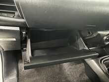 Toyota Hilux 2.4 D-4D Active Pickup Double Cab 4dr Diesel Manual 4WD Euro 6 (3.5t) (150 ps) - U1913