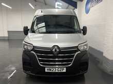 Renault Master 2.3 dCi 35 Business+ Panel Van 4dr Diesel Manual FWD LWB Medium Roof Euro 6 (135 ps) - U1916
