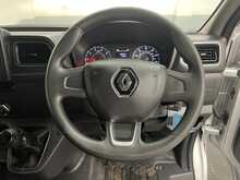 Renault Master 2.3 dCi 35 Business+ Panel Van 4dr Diesel Manual FWD LWB Medium Roof Euro 6 (135 ps) - U1916