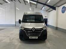 Renault Master 2.3 dCi 35 Business+ Panel Van 4dr Diesel Manual FWD LWB Medium Roof Euro 6 (135 ps) - U1916