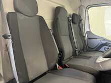 Renault Master 2.3 dCi 35 Business+ Panel Van 4dr Diesel Manual FWD LWB Medium Roof Euro 6 (135 ps) - U1916