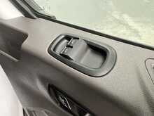 Ford Transit 2.0 350 EcoBlue Leader Panel Van 5dr Diesel Manual RWD L3 H3 Euro 6 (s/s) (130 ps) - U1918