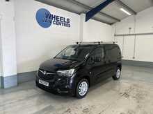 Vauxhall Combo 1.5 Turbo D 2300 Pro Panel Van 5dr Diesel Manual L1 H1 Euro 6 (s/s) (100 ps) - U1921