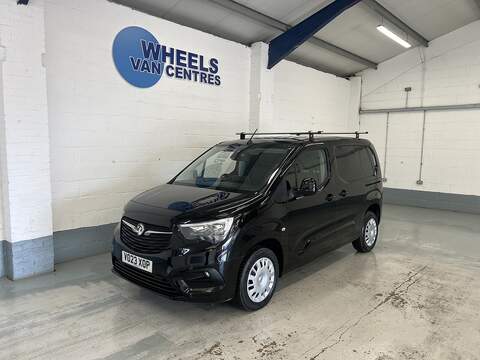 Vauxhall Combo 1.5 Turbo D 2000 Griffin Panel Van 4dr Diesel Manual L1 H1 Euro 6 (100 ps)