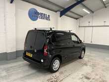 Vauxhall Combo 1.5 Turbo D 2300 Pro Panel Van 5dr Diesel Manual L1 H1 Euro 6 (s/s) (100 ps) - U1921