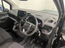 Vauxhall Combo 1.5 Turbo D 2300 Pro Panel Van 5dr Diesel Manual L1 H1 Euro 6 (s/s) (100 ps) - U1921
