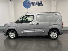 Vauxhall Combo 1.5 Turbo D 2300 Pro Panel Van 5dr Diesel Manual L1 H1 Euro 6 (s/s) (100 ps) - U1922