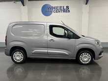 Vauxhall Combo 1.5 Turbo D 2300 Pro Panel Van 5dr Diesel Manual L1 H1 Euro 6 (s/s) (100 ps) - U1922