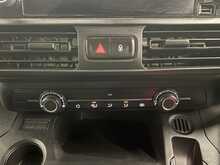 Vauxhall Combo 1.5 Turbo D 2300 Pro Panel Van 5dr Diesel Manual L1 H1 Euro 6 (s/s) (100 ps) - U1922