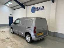 Vauxhall Combo 1.5 Turbo D 2300 Pro Panel Van 5dr Diesel Manual L1 H1 Euro 6 (s/s) (100 ps) - U1922