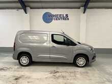 Vauxhall Combo 1.5 Turbo D 2300 Pro Panel Van 5dr Diesel Manual L1 H1 Euro 6 (s/s) (100 ps) - U1922