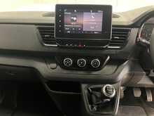 Renault Trafic 2.0 dCi Blue SL28 Business+ Panel Van 5dr Diesel Manual L1 H1 Euro 6 (s/s) (130 ps) - U1926