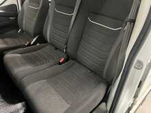 Iveco Daily 2.3D HPI 14V 35C 3750 Tipper Double Cab 4dr Diesel Manual L3 Euro 6 (s/s) (DRW) (136 ps) - U1938