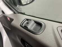 Ford Transit 2.0 350 EcoBlue Trend Crew Van Double Cab 5dr Diesel Manual L3 H2 Euro 6 (s/s) (130 ps) - U1939