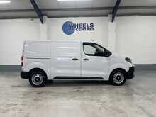 Vauxhall Vivaro 1.5 Turbo D Prime Panel Van 6dr Diesel Manual SWB Euro 6 (s/s) (120 ps) - U1942