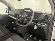 Vauxhall Vivaro 1.5 Turbo D Prime Panel Van 6dr Diesel Manual SWB Euro 6 (s/s) (120 ps) - U1942