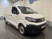 Vauxhall Vivaro 1.5 Turbo D Prime Panel Van 6dr Diesel Manual SWB Euro 6 (s/s) (120 ps) - U1942