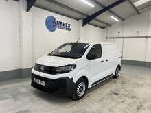Vauxhall Vivaro 1.5 Turbo D Prime Panel Van 6dr Diesel Manual SWB Euro 6 (s/s) (120 ps) - U1943