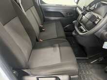 Vauxhall Vivaro 1.5 Turbo D Prime Panel Van 6dr Diesel Manual SWB Euro 6 (s/s) (120 ps) - U1943