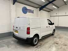 Vauxhall Vivaro 1.5 Turbo D Prime Panel Van 6dr Diesel Manual SWB Euro 6 (s/s) (120 ps) - U1944