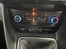Ford Transit Connect 1.5 240 EcoBlue Limited Panel Van 5dr Diesel Manual L2 Euro 6 (s/s) (120 ps) - U1950