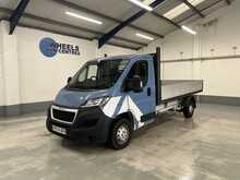 Peugeot Boxer BlueHDi 335 Professional Premium + 2.2 2dr Dropside Manual Diesel - U1951
