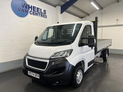 Peugeot Boxer BlueHDi 335 Professional Premium + PLANT AND GO TRUCK 2.2 2dr Dropside Manual Diesel