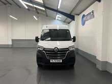 Renault Master 2.3 dCi 35 Business+ Panel Van 4dr Diesel Manual FWD MWB Medium Roof Euro 6 (135 ps) - U1956