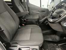 Ford Transit 2.0 460 EcoBlue Limited Minibus Double Cab 5dr Diesel Auto RWD L4 H3 Euro 6 (s/s) (17 Seat, DRW) - U1958