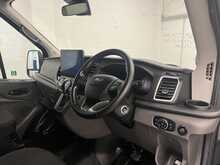 Ford Transit 2.0 460 EcoBlue Limited Minibus Double Cab 5dr Diesel Auto RWD L4 H3 Euro 6 (s/s) (17 Seat, DRW) - U1958