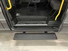 Ford Transit 2.0 460 EcoBlue Limited Minibus Double Cab 5dr Diesel Auto RWD L4 H3 Euro 6 (s/s) (17 Seat, DRW) - U1958