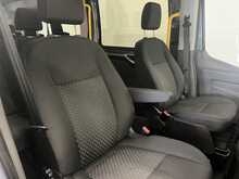 Ford Transit 2.0 460 EcoBlue Limited Minibus Double Cab 5dr Diesel Auto RWD L4 H3 Euro 6 (s/s) (17 Seat, DRW) - U1958