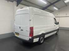 Mercedes-Benz Sprinter 2.0 315 CDI Progressive Panel Van 5dr Diesel Manual RWD L2 H2 Euro 6 (s/s) (150 ps) - U1965
