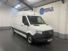 Mercedes-Benz Sprinter 2.0 315 CDI Progressive Panel Van 5dr Diesel Manual RWD L2 H2 Euro 6 (s/s) (150 ps) - U1965