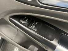 Ford Transit Connect 1.5 240 EcoBlue Limited Panel Van 5dr Diesel Manual L1 Euro 6 (s/s) (120 ps) - U1967